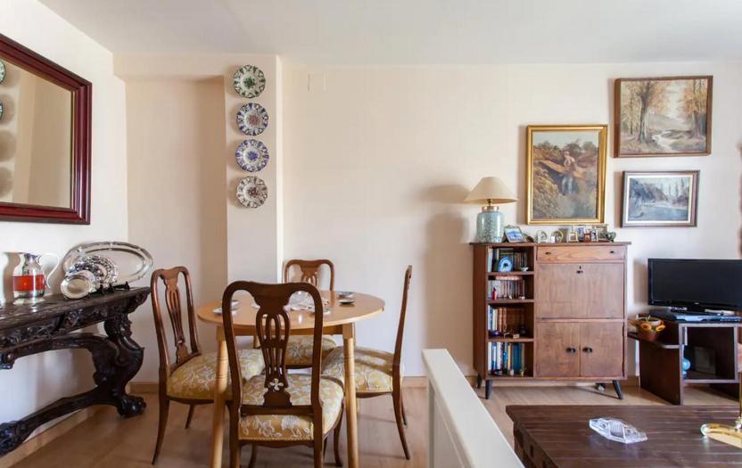 Habitación Piso Compartido Quarto em Acomodações Particulares *